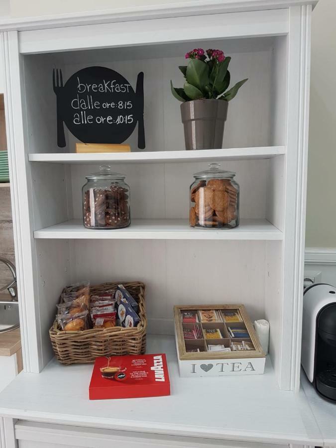 Angelica Bed and Breakfast Napels Buitenkant foto