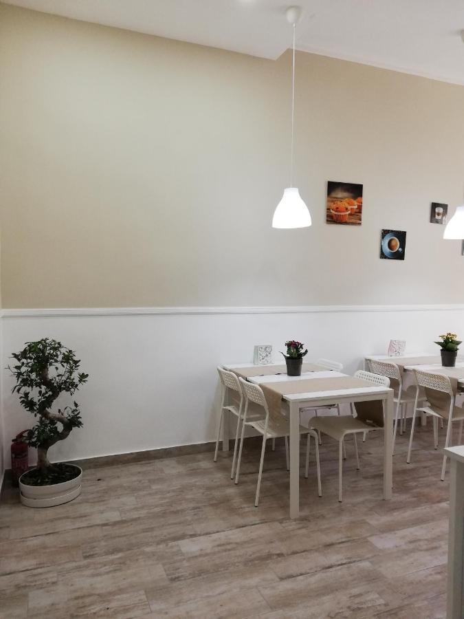 Angelica Bed and Breakfast Napels Buitenkant foto